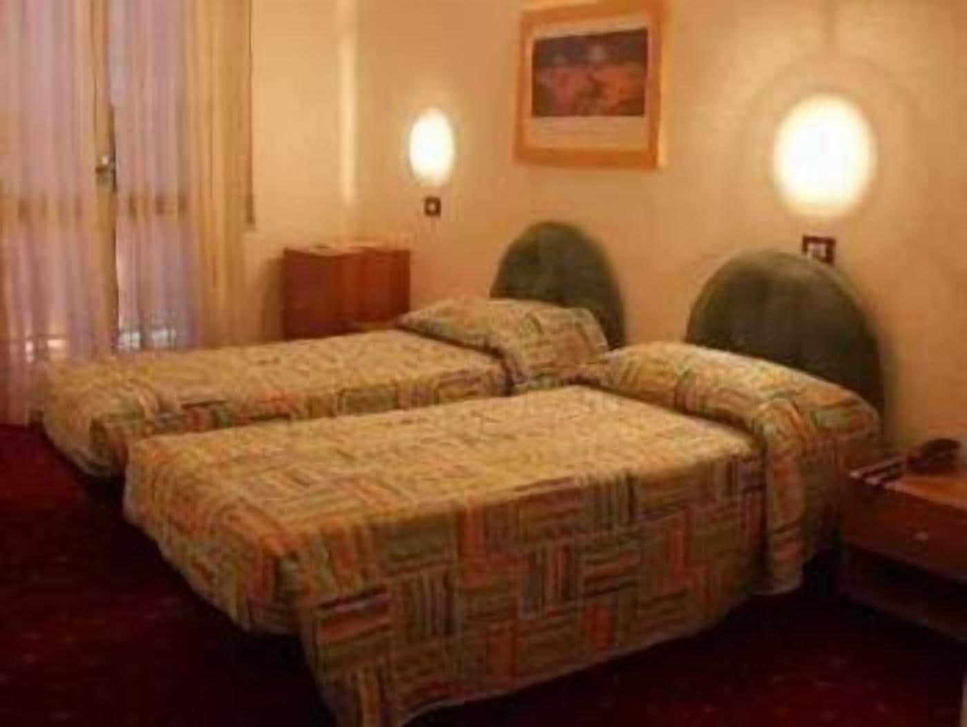 Hotel Stella D'Italia - Nuova Gestione Ρίμινι Εξωτερικό φωτογραφία