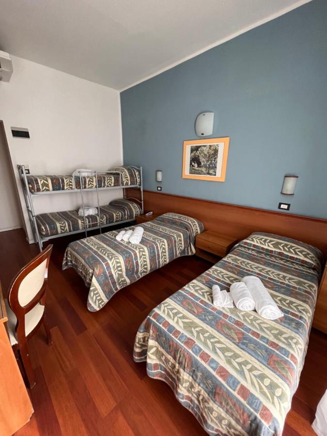 Hotel Stella D'Italia - Nuova Gestione Ρίμινι Εξωτερικό φωτογραφία