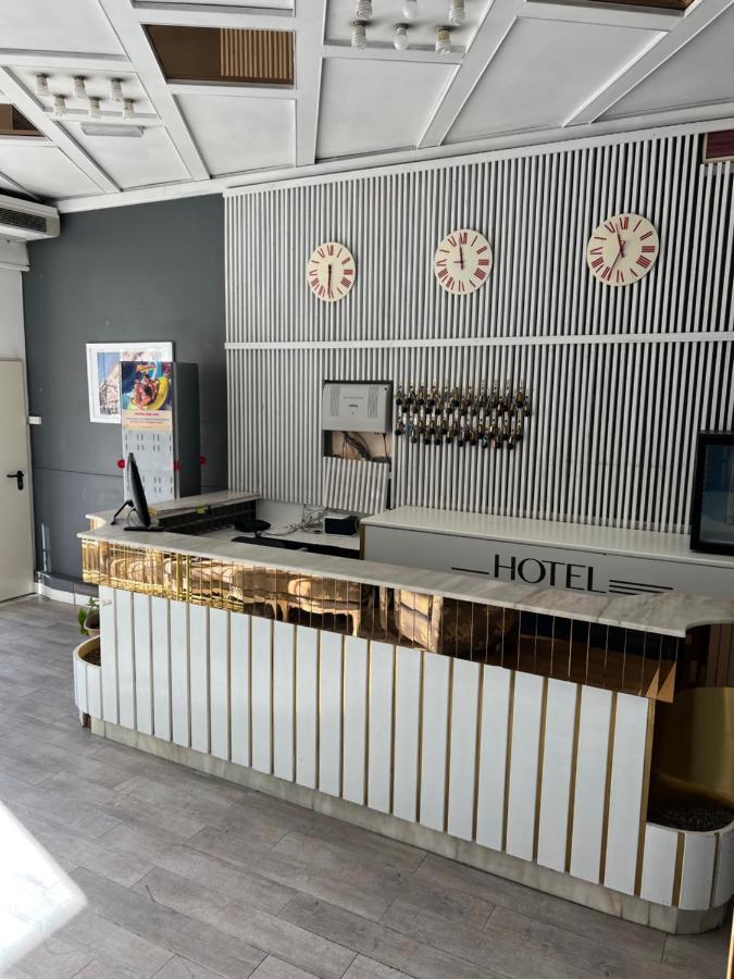 Hotel Stella D'Italia - Nuova Gestione Ρίμινι Εξωτερικό φωτογραφία