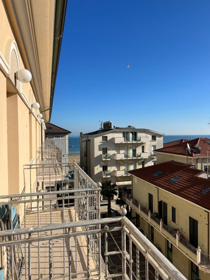 Hotel Stella D'Italia - Nuova Gestione Ρίμινι Εξωτερικό φωτογραφία