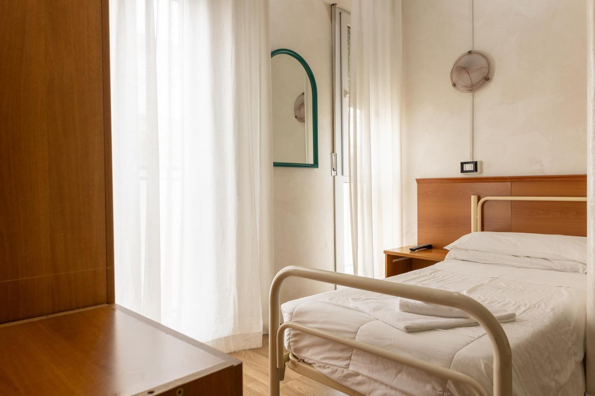 Hotel Stella D'Italia - Nuova Gestione Ρίμινι Εξωτερικό φωτογραφία