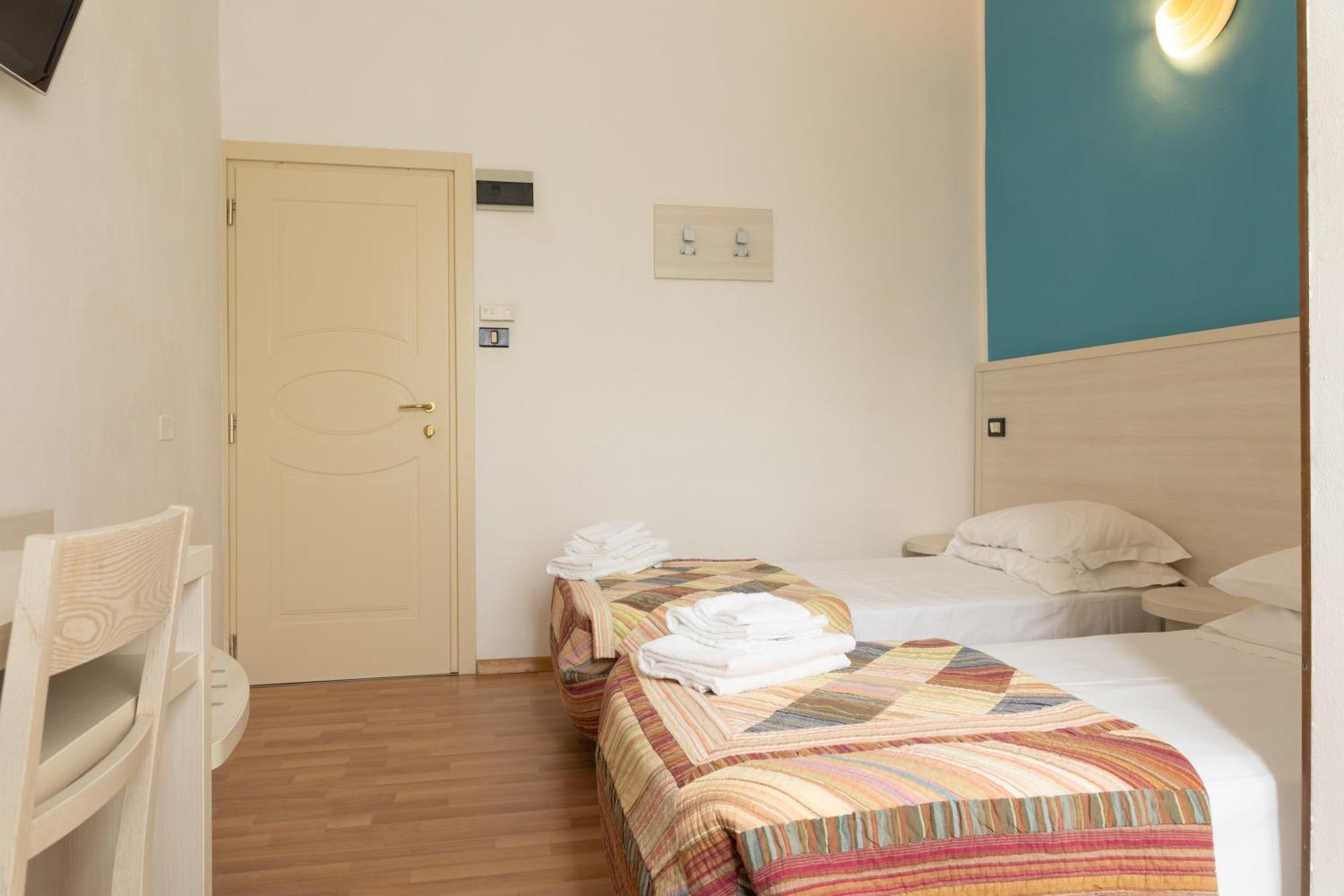Hotel Stella D'Italia - Nuova Gestione Ρίμινι Εξωτερικό φωτογραφία